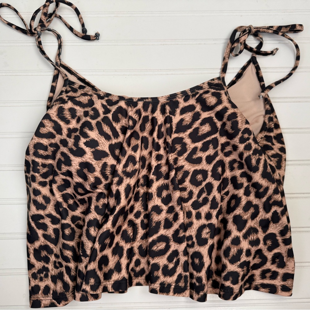 Kortni Jeane Leopard-Print Tankini Top in Black and Tan
